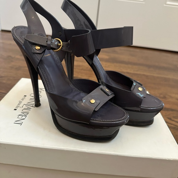 Yves Saint Laurent gray strappy platforms heels. Size 37.5. - Picture 11 of 12